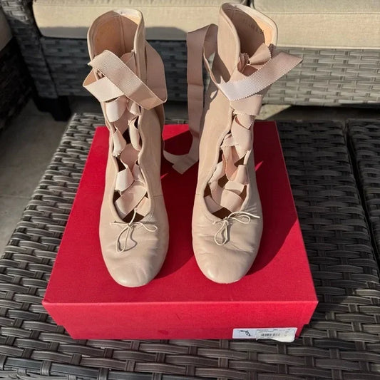 Valentino Garavani lace bow ballet boots